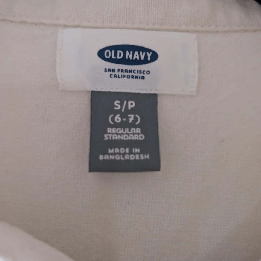 Old Navy Light Tan Button Down Shirt Size 6/7